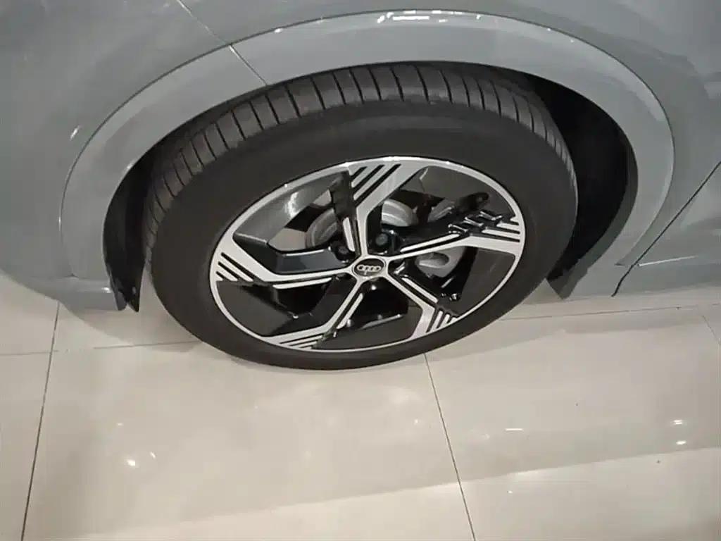 Audi Q4 e-tron 2024 Model 40 e-tron Trailblazer — миниатюра 23