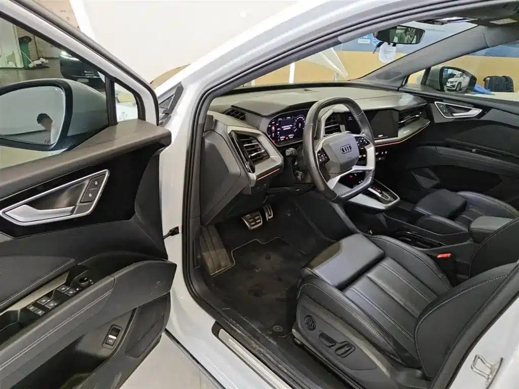 Audi Q4 e-tron 2024 Model 40 e-tron Adventure Edition — миниатюра 15
