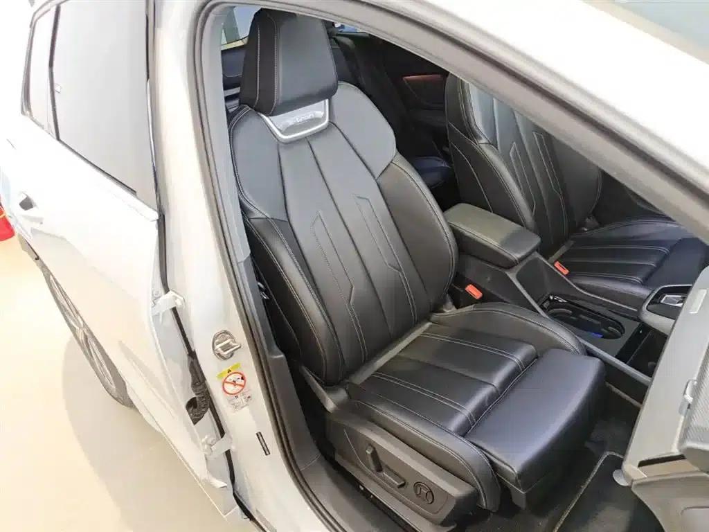 Audi Q4 e-tron 2024 Model 40 e-tron Adventure Edition — миниатюра 24
