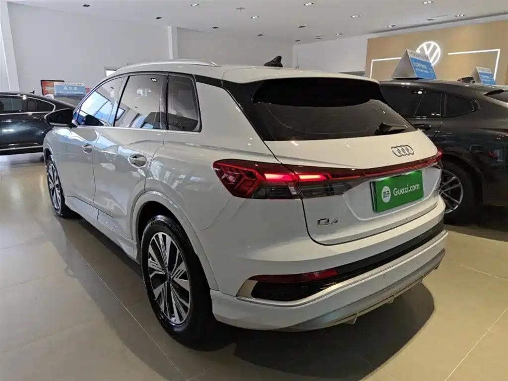 Audi Q4 e-tron 2024 Model 40 e-tron Adventure Edition — миниатюра 5