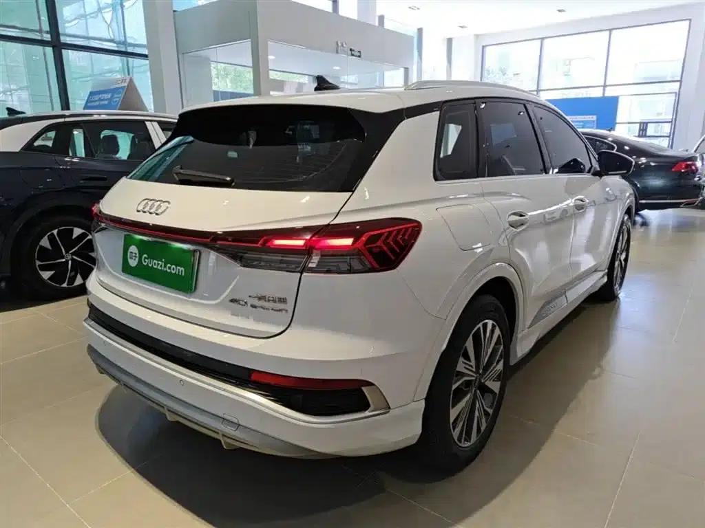 Audi Q4 e-tron 2024 Model 40 e-tron Adventure Edition — миниатюра 7