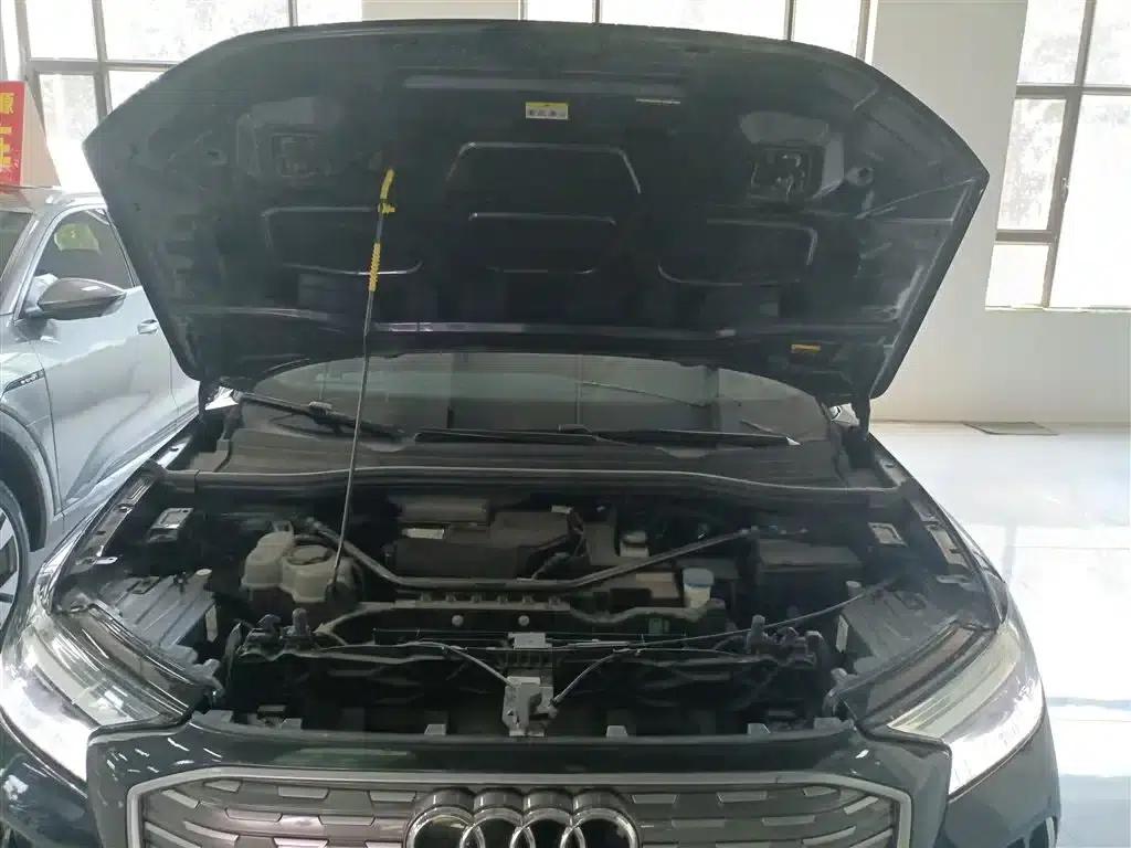 Audi Q4 e-tron 2022 40 e-tron Adventure Edition — миниатюра 16