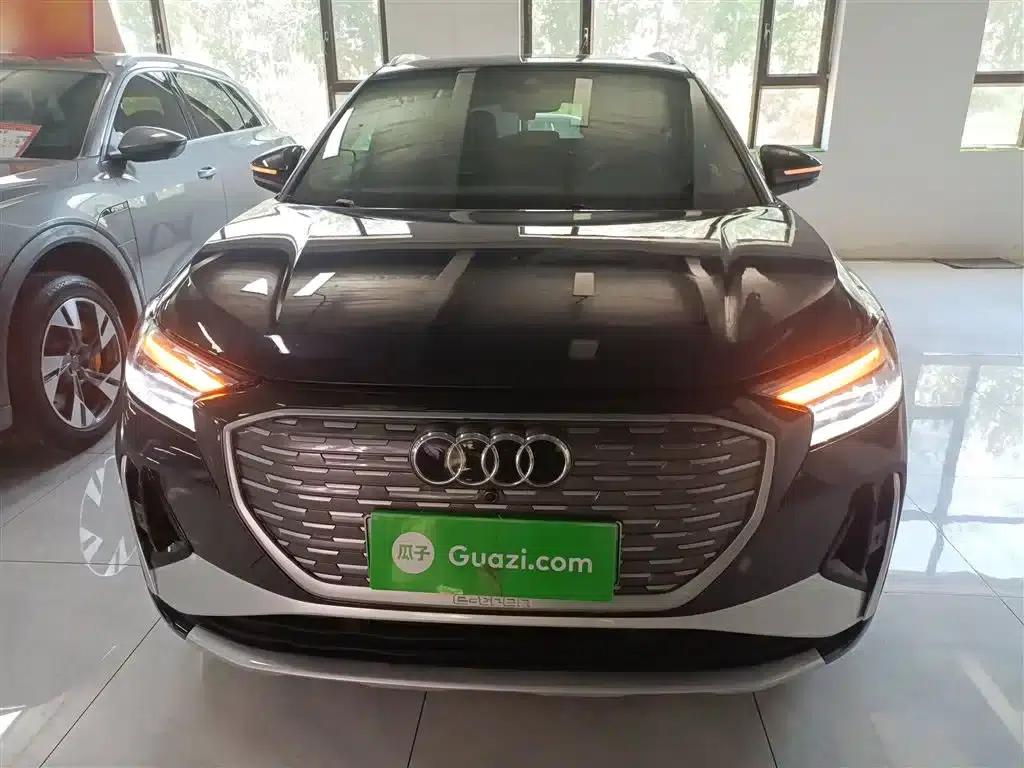 Audi Q4 e-tron 2022 40 e-tron Adventure Edition — миниатюра 3