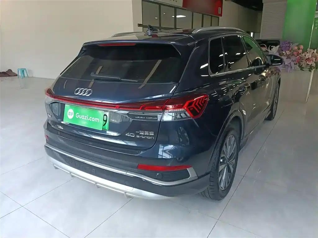 Audi Q4 e-tron 2022 40 e-tron Adventure Edition — миниатюра 5