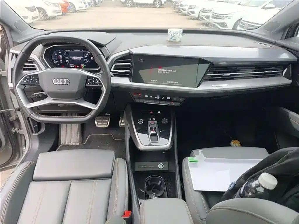 Audi Q4 e-tron 2023 Model 40 e-tron Adventure Edition — миниатюра 10