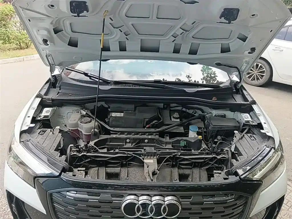 Audi Q4 e-tron 2023 Model 40 e-tron Trailblazer Night Edition — миниатюра 20