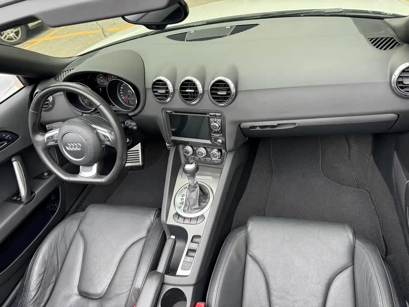2011 Audi TT Roadster 2.0TFSI — миниатюра 6