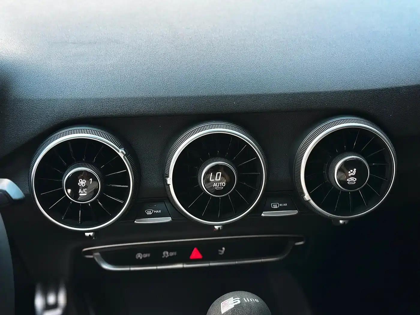 2015 Audi TT Coupe 45 TFSI — миниатюра 12
