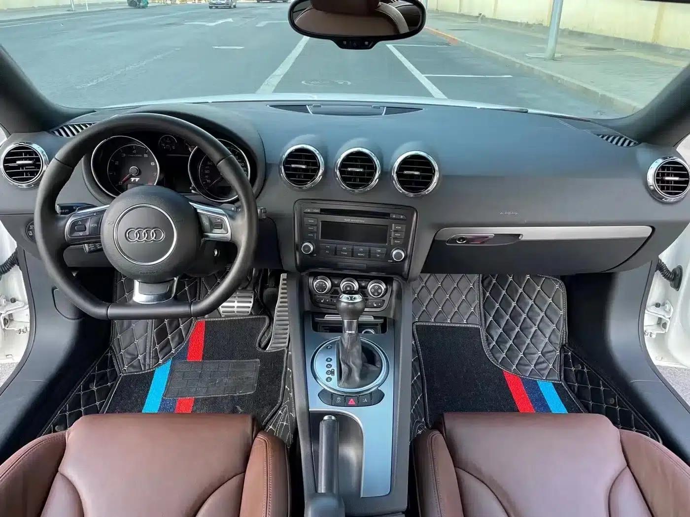 Audi TT 2014 TT Coupe 45 TFSI Comfortline — миниатюра 13
