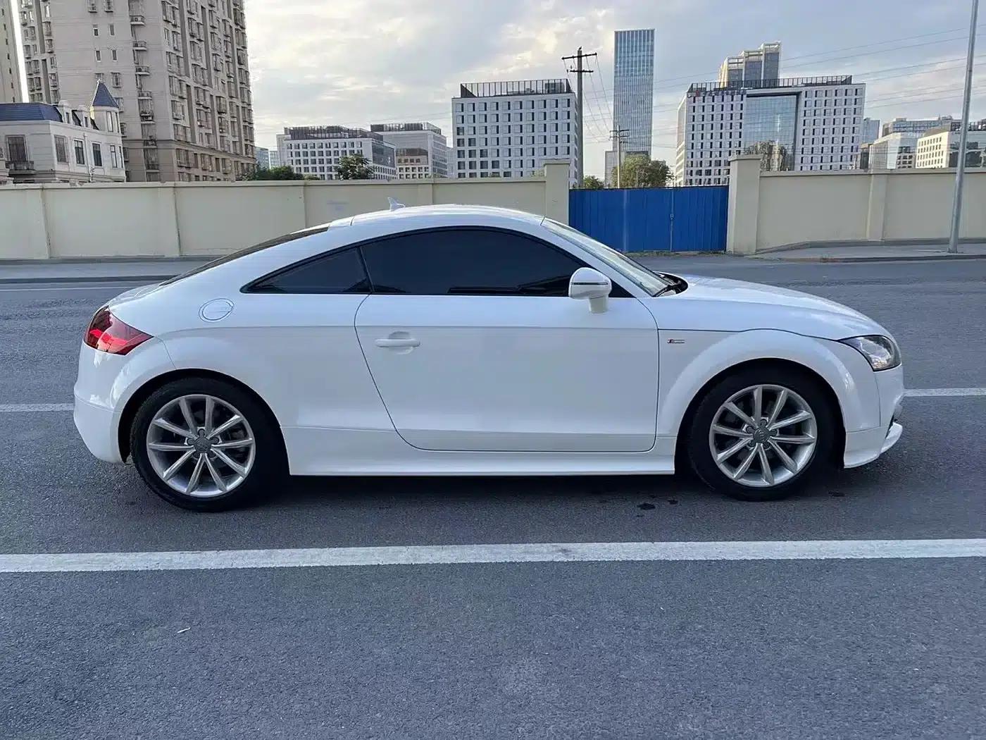Audi TT 2014 TT Coupe 45 TFSI Comfortline — миниатюра 7