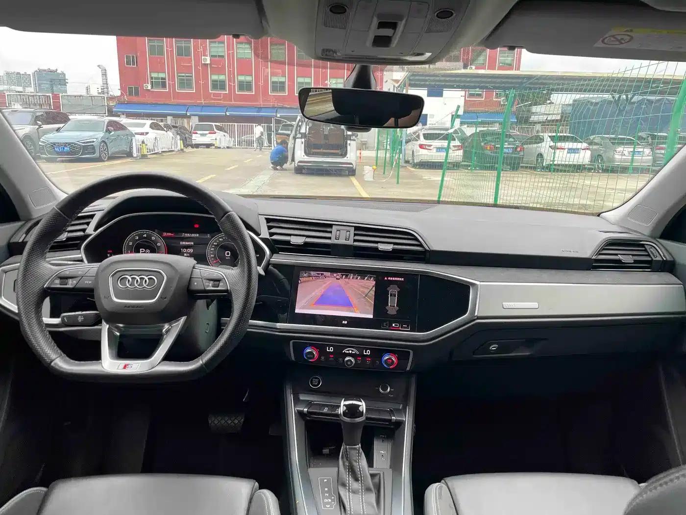 Audi Q3 Sportback 2022 40 TFSI Fashion Edition — миниатюра 9
