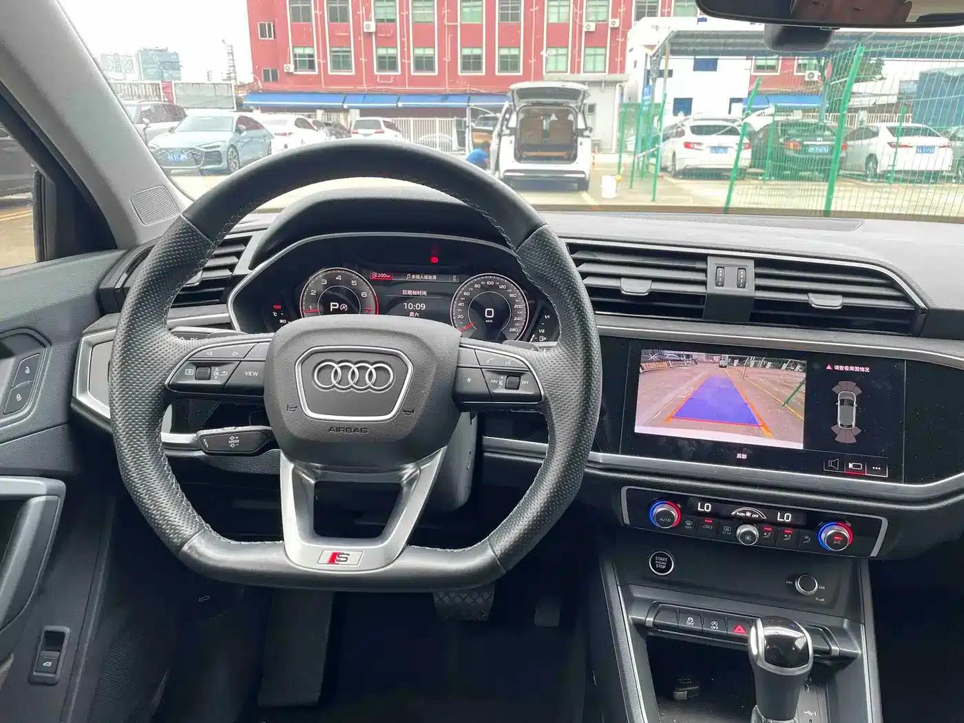 Audi Q3 Sportback 2022 40 TFSI Fashion Edition — миниатюра 10