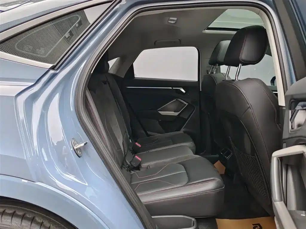 Audi Q3 Sportback 2022 40 TFSI RS Package (Sports Edition) — миниатюра 12