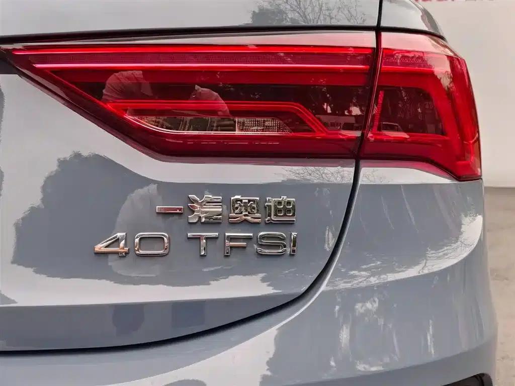Audi Q3 Sportback 2022 40 TFSI RS Package (Sports Edition) — миниатюра 17