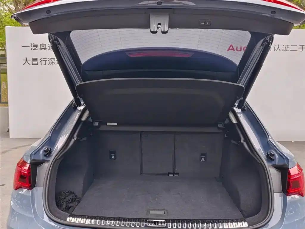 Audi Q3 Sportback 2022 40 TFSI RS Package (Sports Edition) — миниатюра 19
