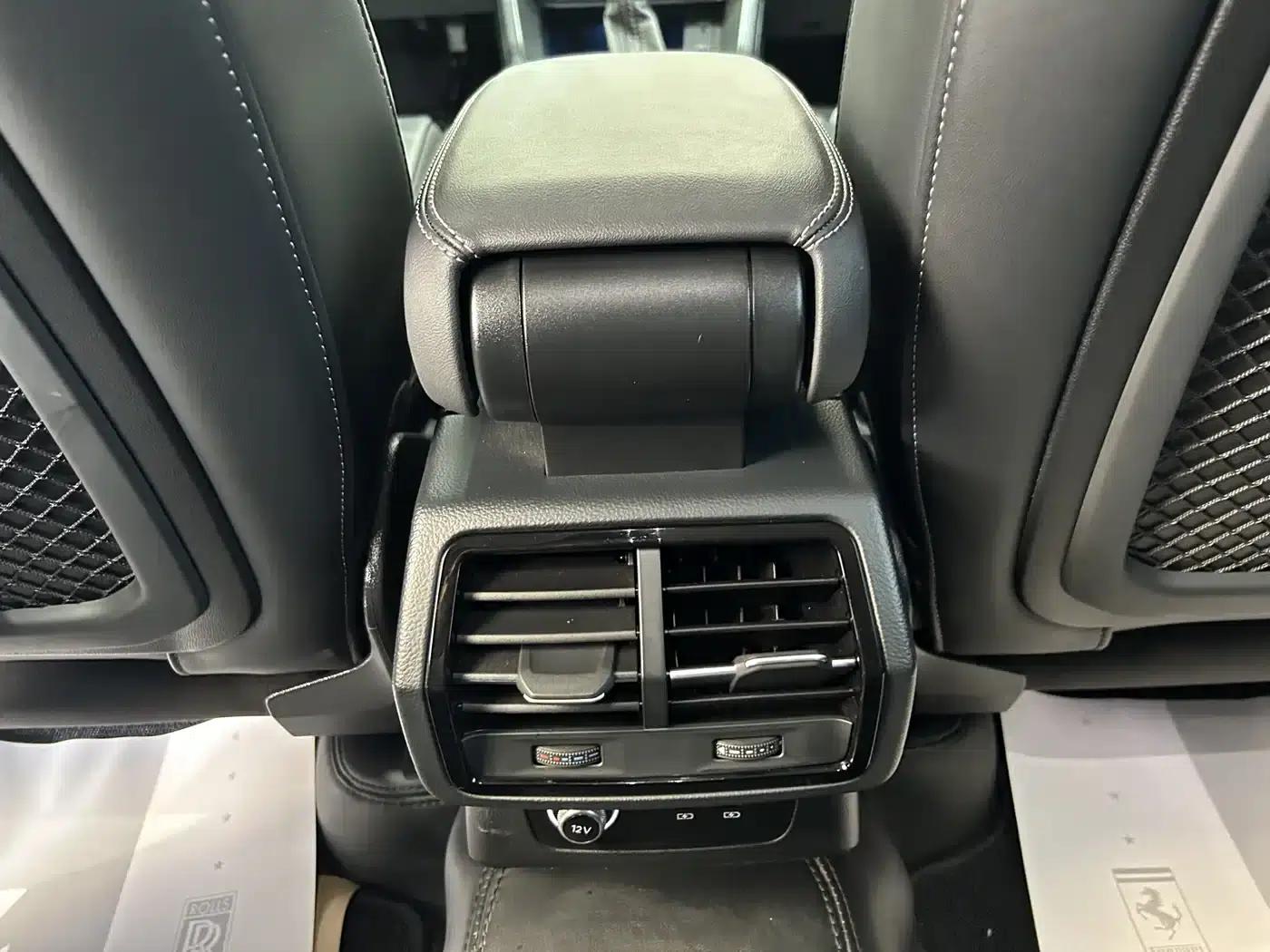 Audi Q3 Sportback 2024 40 TFSI Fashion Edition — миниатюра 16