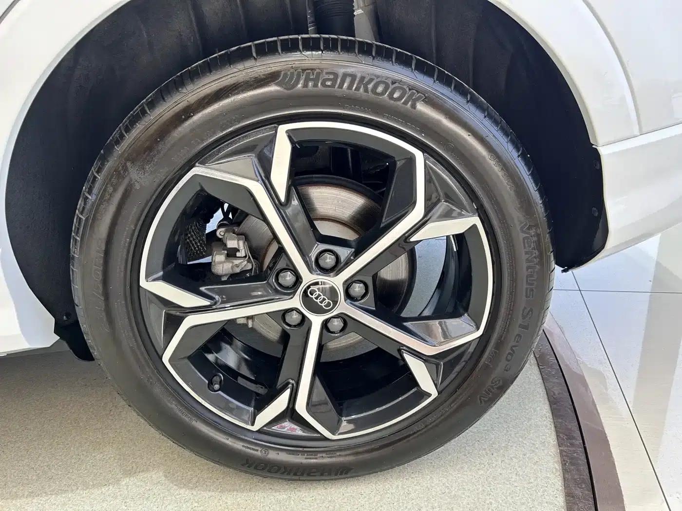 Audi Q3 Sportback 2024 40 TFSI Fashion Edition — миниатюра 18