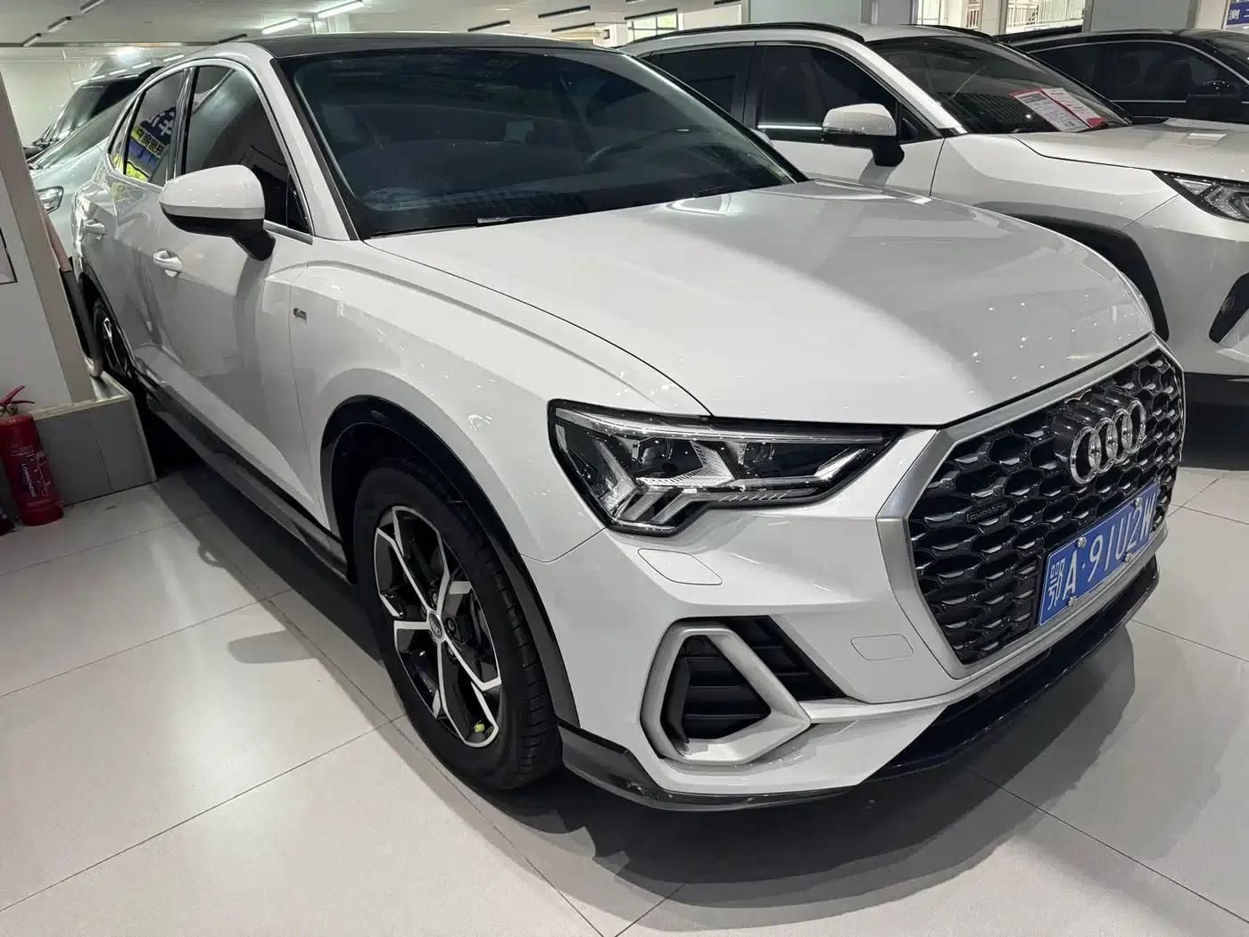 Audi Q3 Sportback 2020 45 TFSI quattro Custom Premium Edition — миниатюра 3