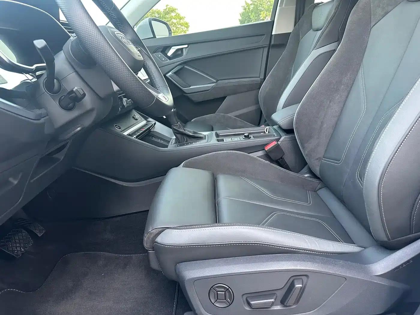 Audi Q3 Sportback 2023 35 TFSI Progressive (1.4T) — миниатюра 10