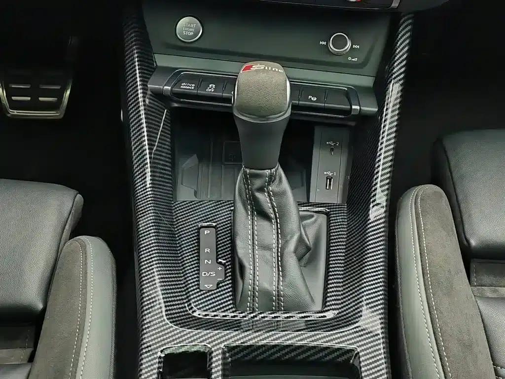 Audi Q3 Sportback 2020 40 TFSI Fashion Edition — миниатюра 13