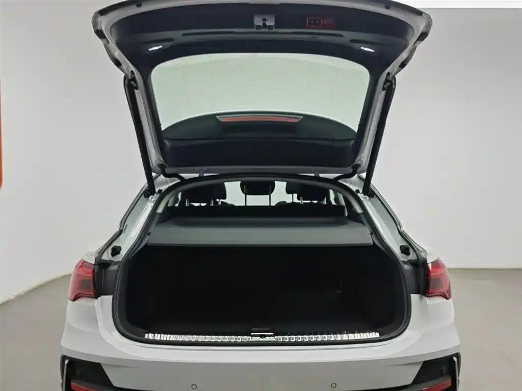 Audi Q3 Sportback 2020 40 TFSI Fashion Edition — миниатюра 16