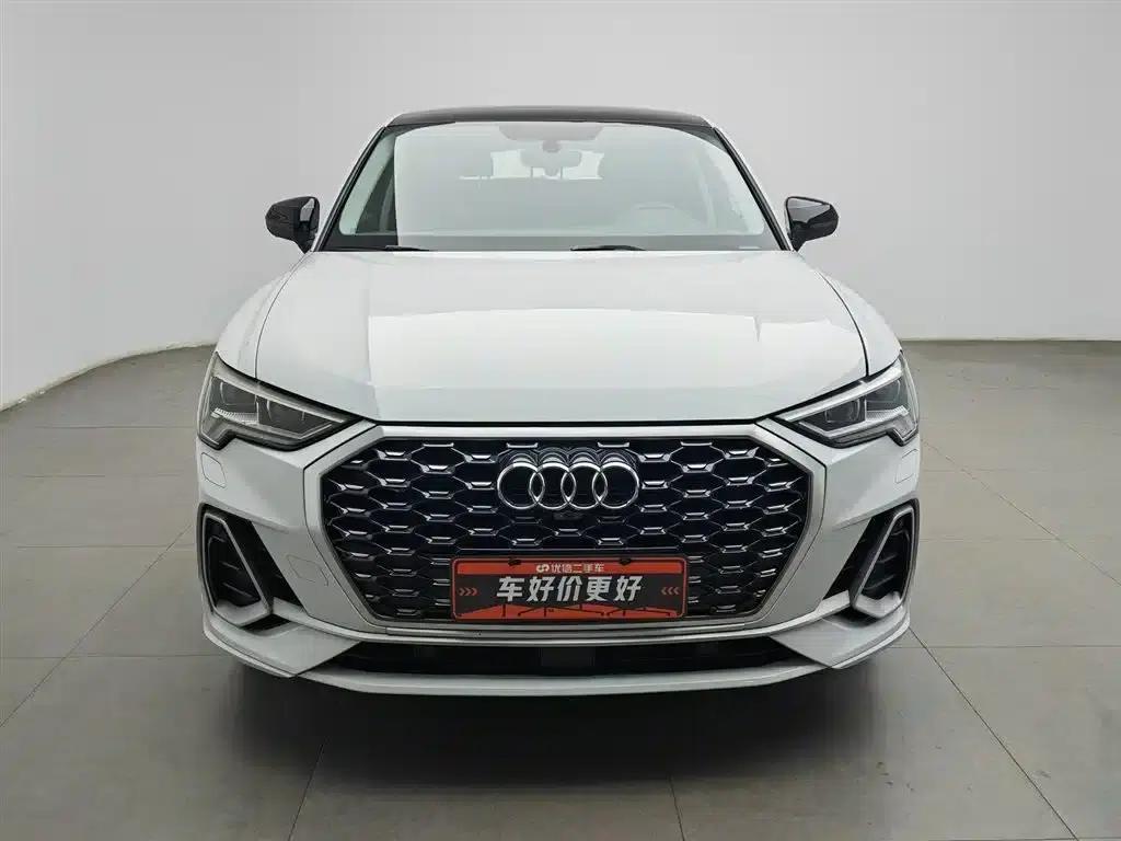 Audi Q3 Sportback 2020 40 TFSI Fashion Edition — миниатюра 3