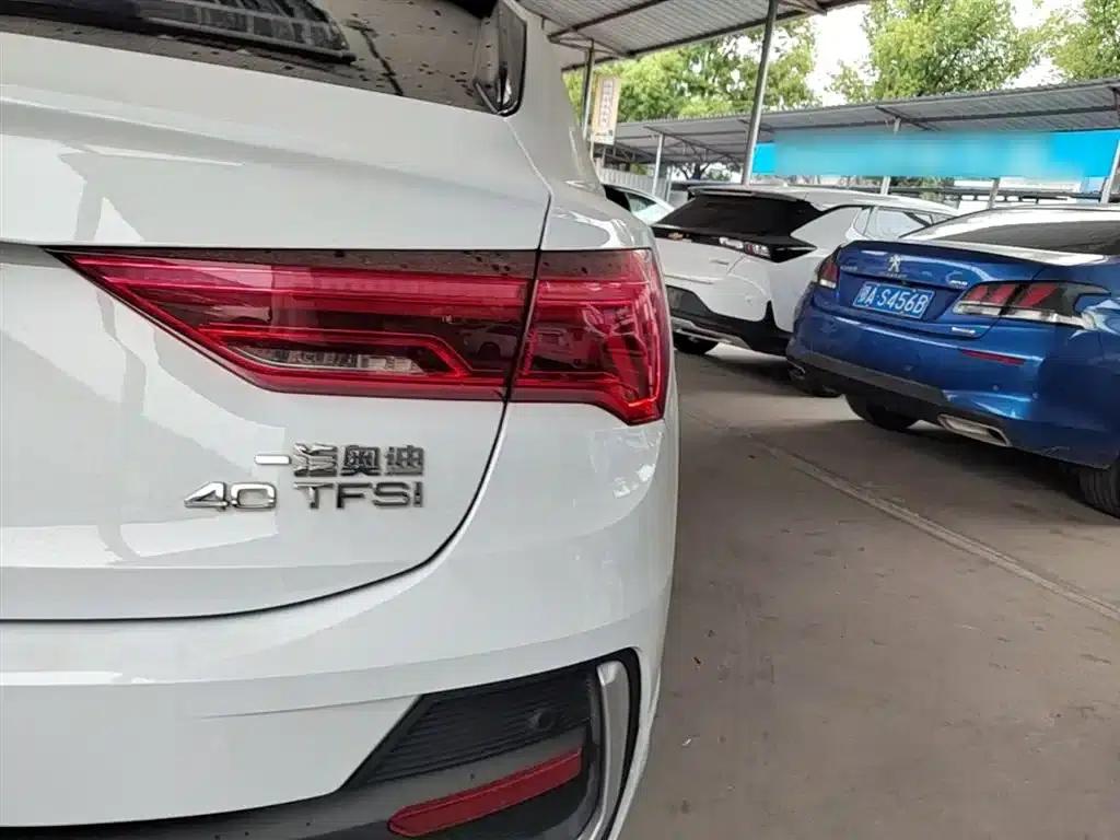Audi Q3 Sportback 2020 40 TFSI Fashion Edition — миниатюра 8
