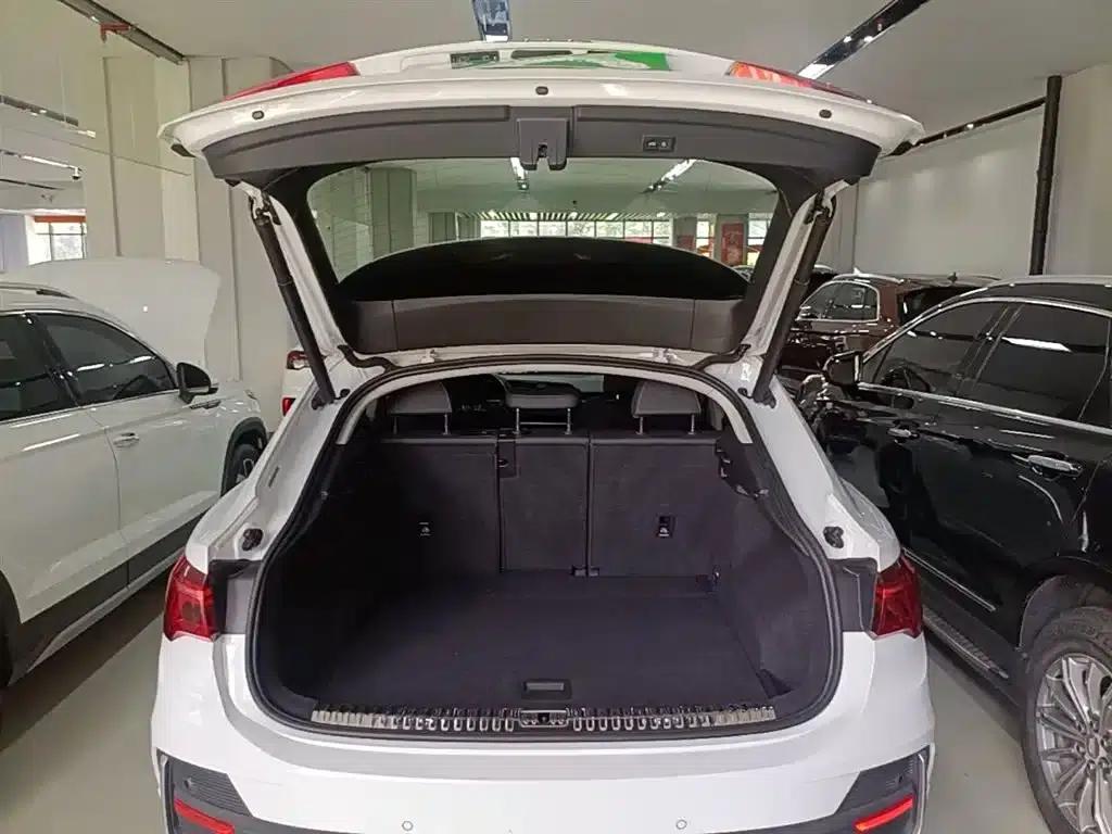 Audi Q3 Sportback 2020 40 TFSI Fashion Edition — миниатюра 19