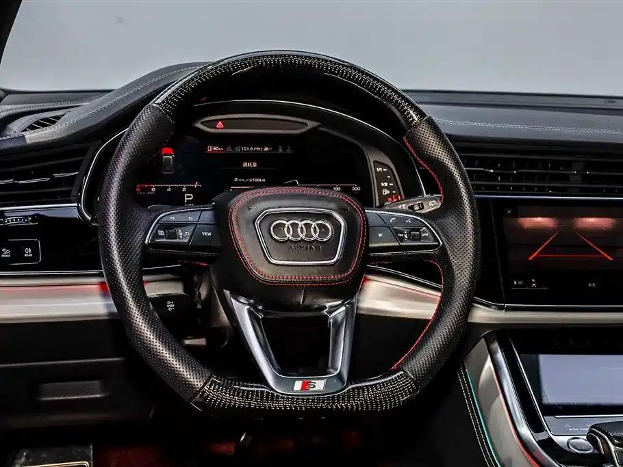 Audi Q8 2019 55 TFSI Dynamic Edition — миниатюра 2
