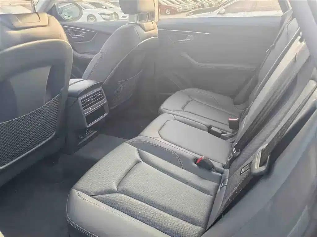 Audi Q8 2024 55 TFSI Luxury Dynamic — миниатюра 3