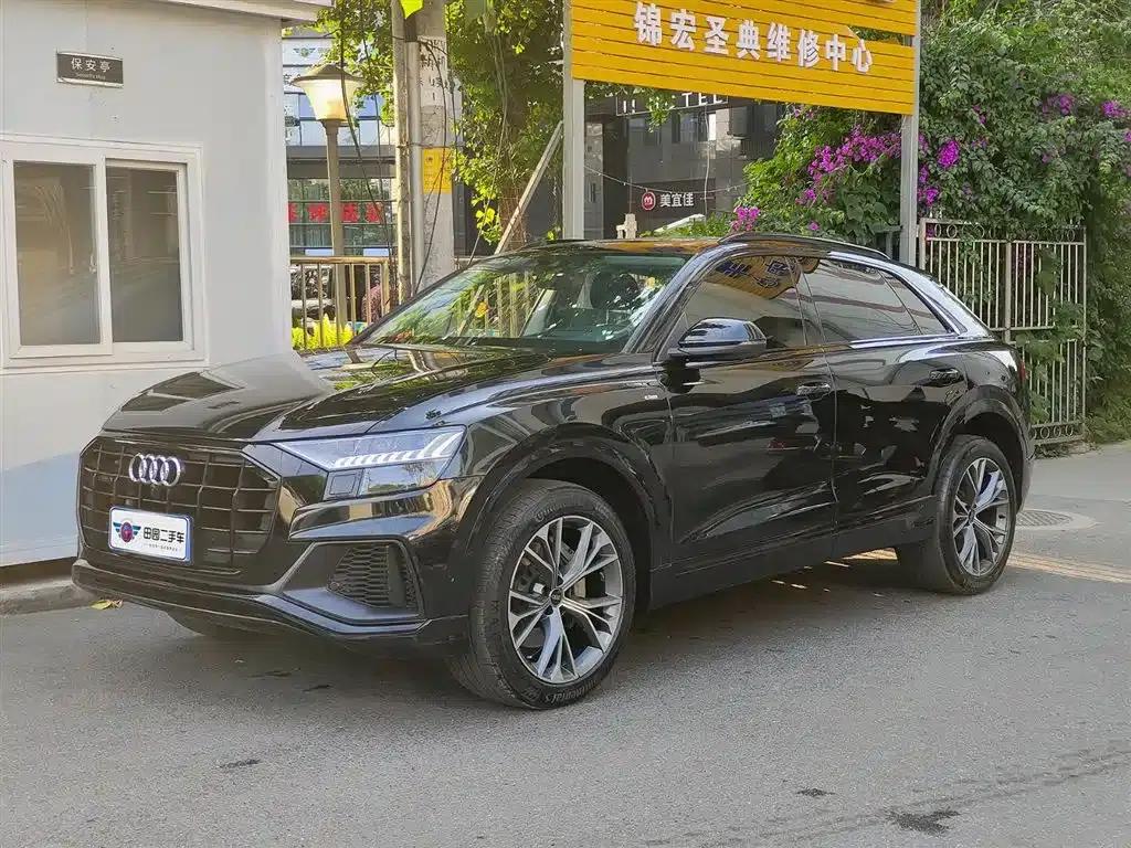 Audi Q8 2022 55 TFSI Luxury Dynamic — миниатюра 1