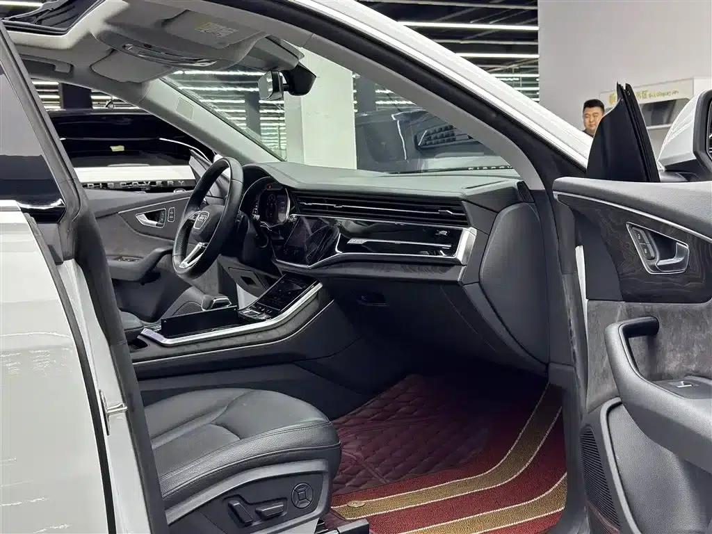 Audi Q8 2019 55 TFSI Luxury Dynamic — миниатюра 8
