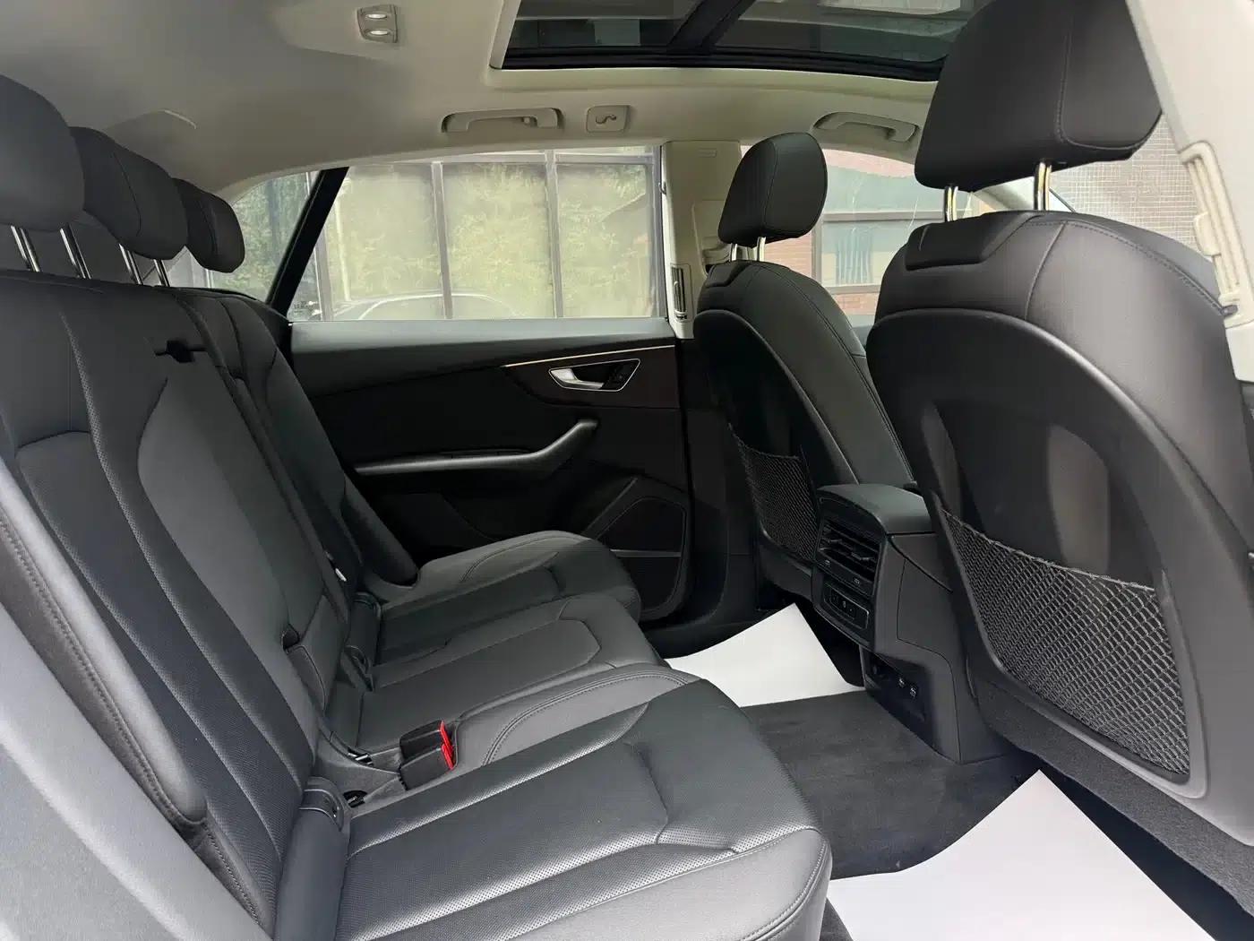 Audi Q8 2019 55 TFSI Dynamic Edition — миниатюра 13