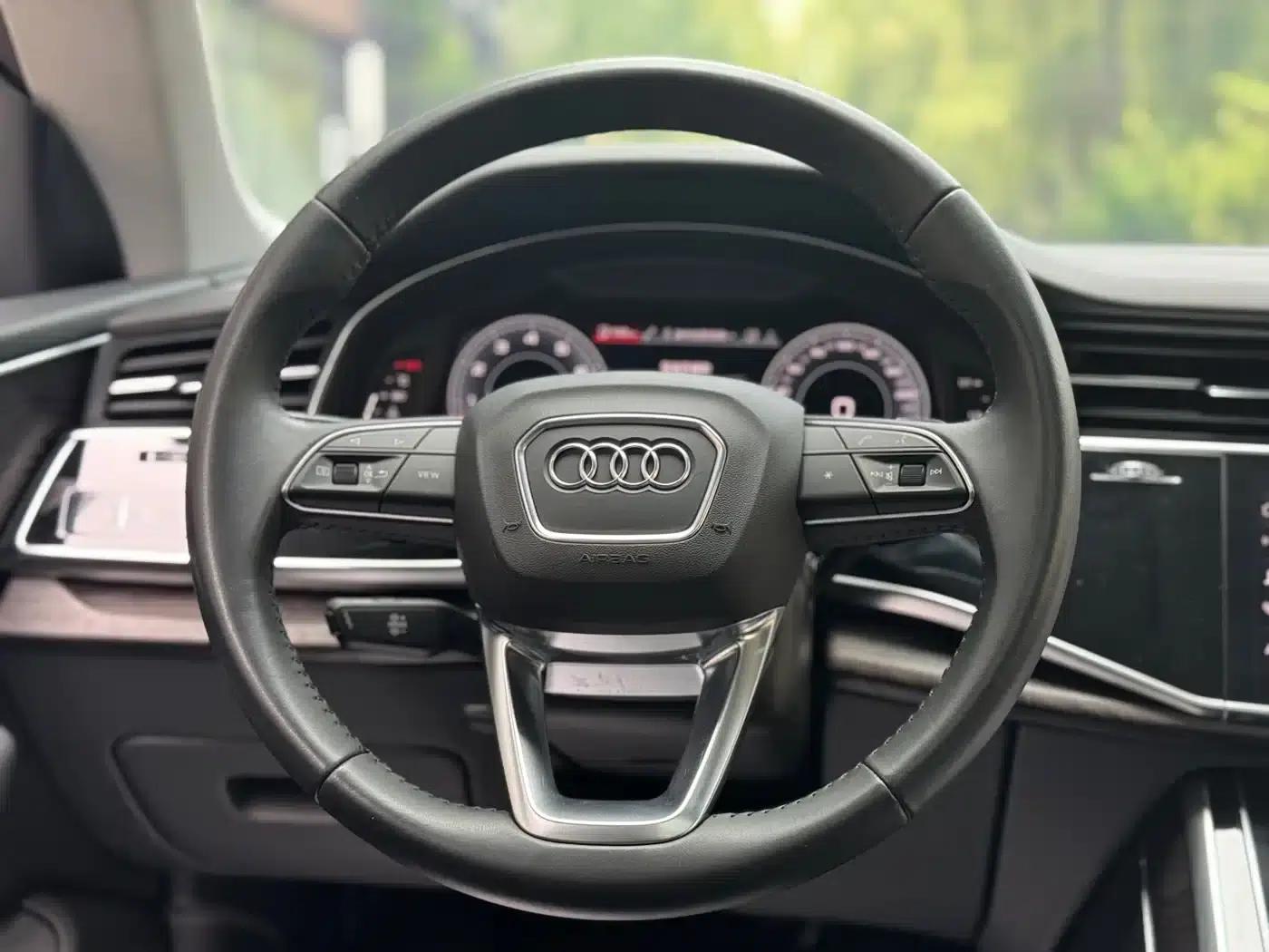 Audi Q8 2019 55 TFSI Dynamic Edition — миниатюра 15