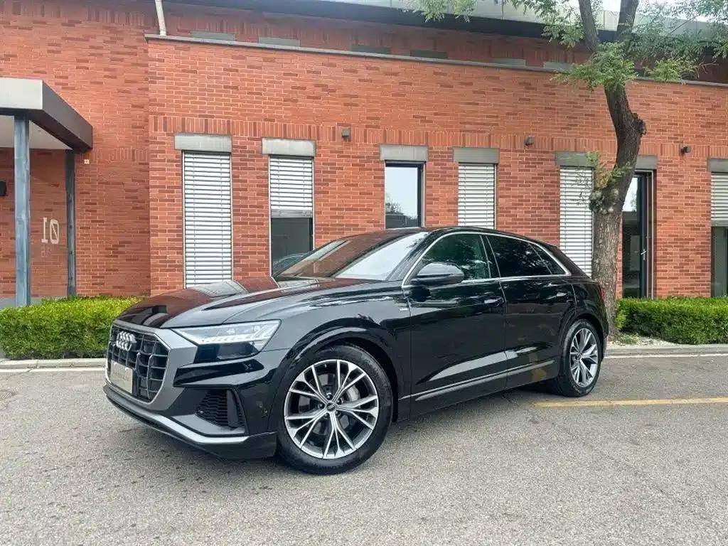 Audi Q8 2023 55 TFSI Luxury Dynamic — миниатюра 1