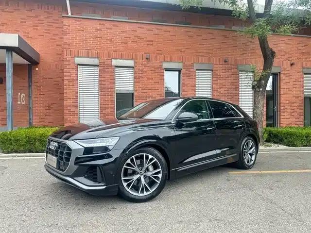 Audi Q8 2023 55 TFSI Luxury Dynamic