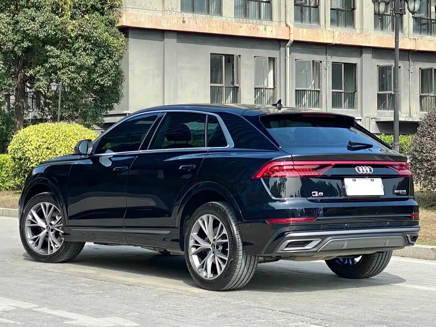 Audi Q8 2021 55 TFSI Luxury Dynamic — миниатюра 2
