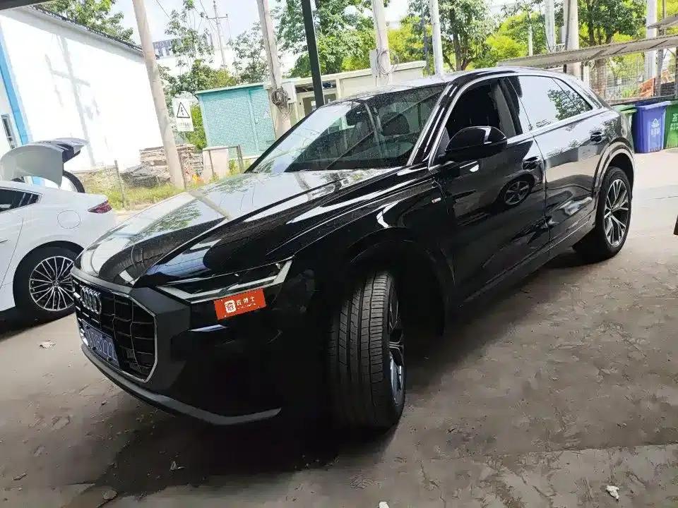 Audi Q8 2021 55 TFSI Luxury Dynamic — миниатюра 1