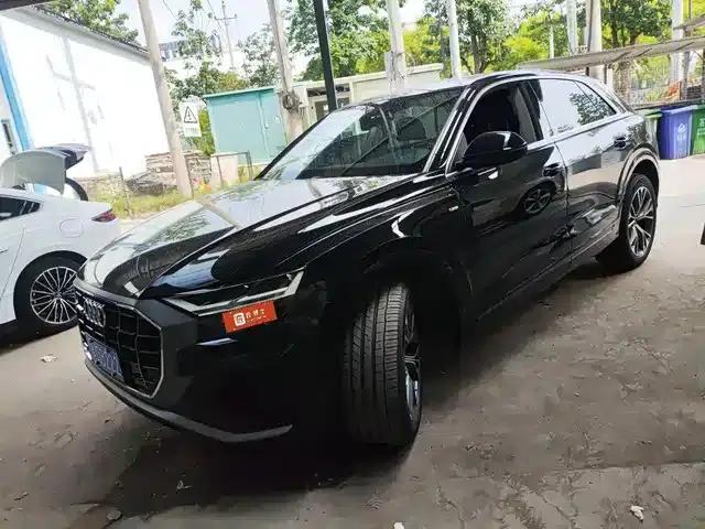 Audi Q8 2021 55 TFSI Luxury Dynamic