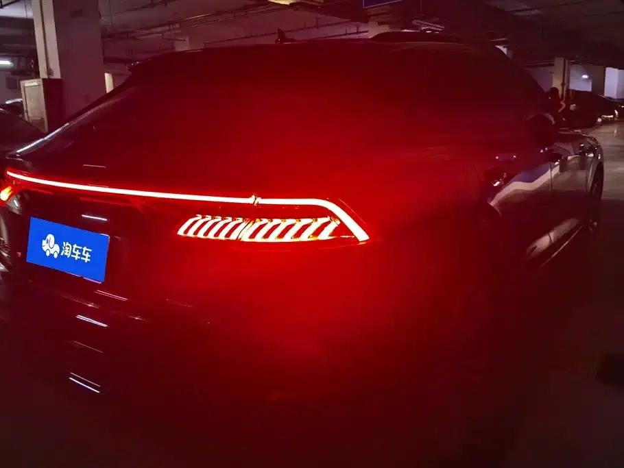 Audi Q8 2022 55 TFSI Premium Dynamic Edition — миниатюра 3