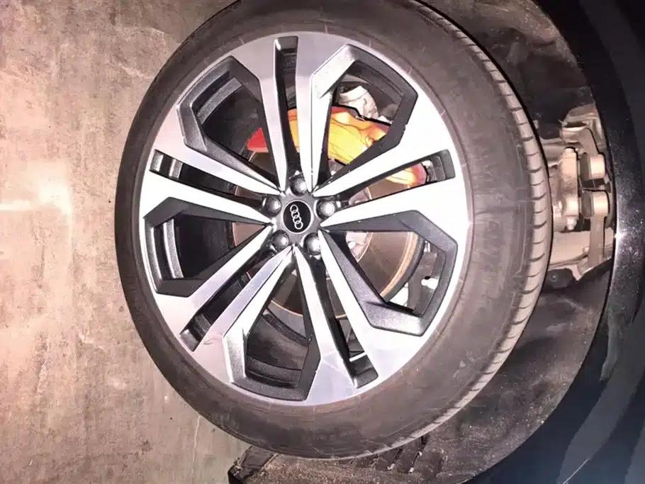 Audi Q8 2022 55 TFSI Premium Dynamic Edition — миниатюра 6