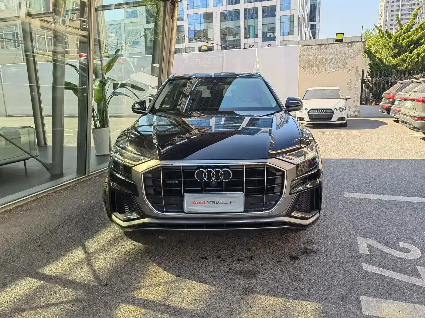 Audi Q8 2019 45 TFSI Dynamic Edition — миниатюра 3