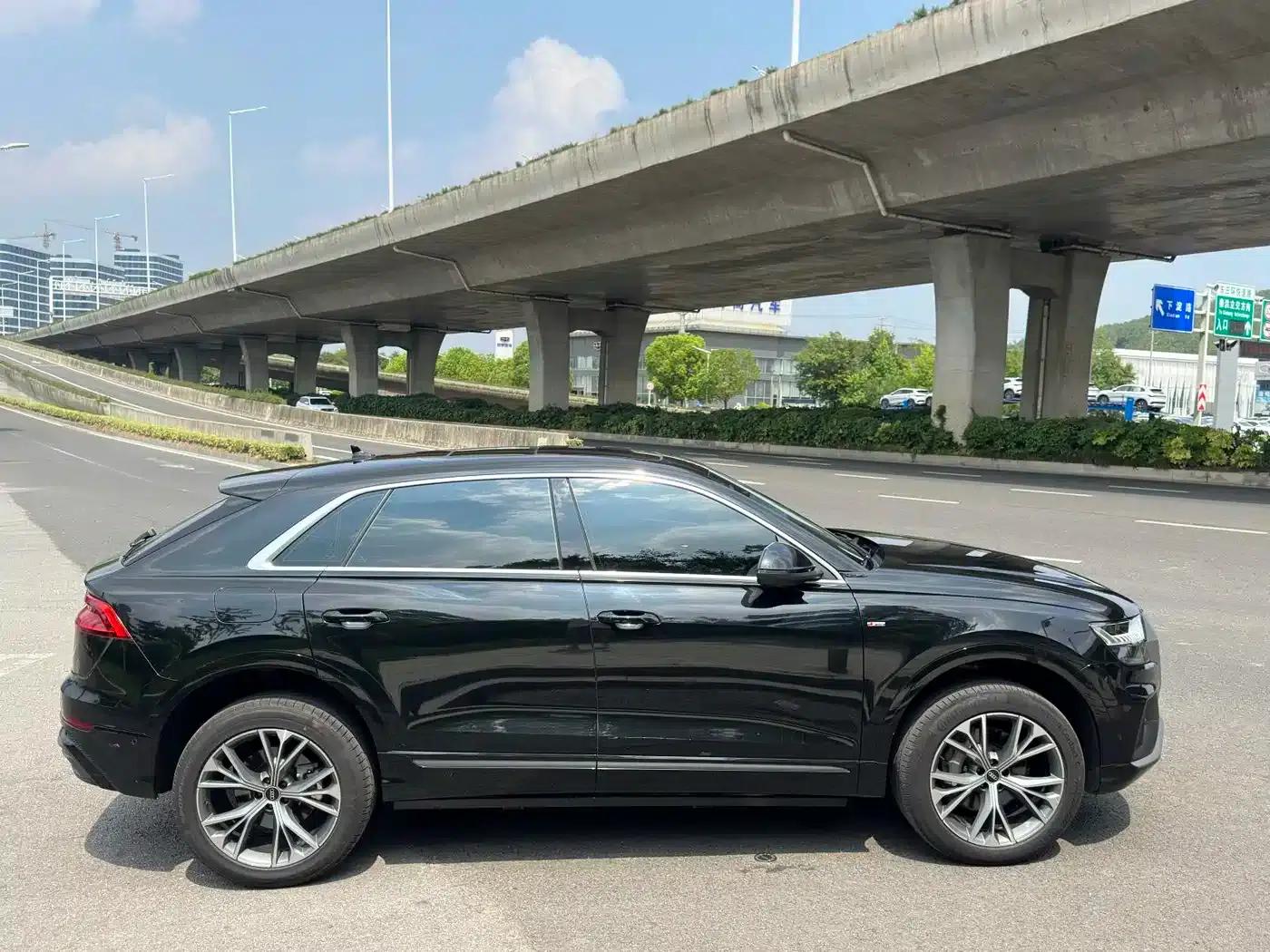 Audi Q8 2022 55 TFSI Luxury Dynamic — миниатюра 4