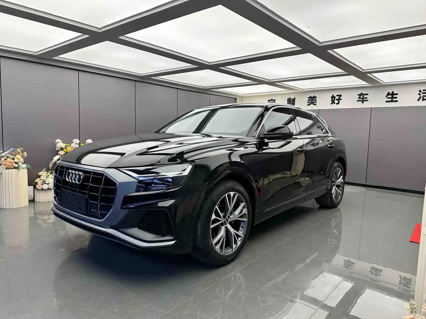 Audi Q8 2021 55 TFSI Luxury Dynamic — миниатюра 1