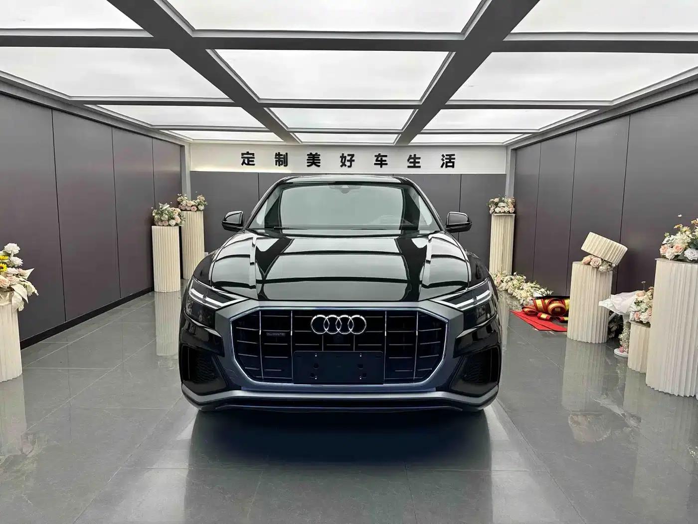 Audi Q8 2021 55 TFSI Luxury Dynamic — миниатюра 2