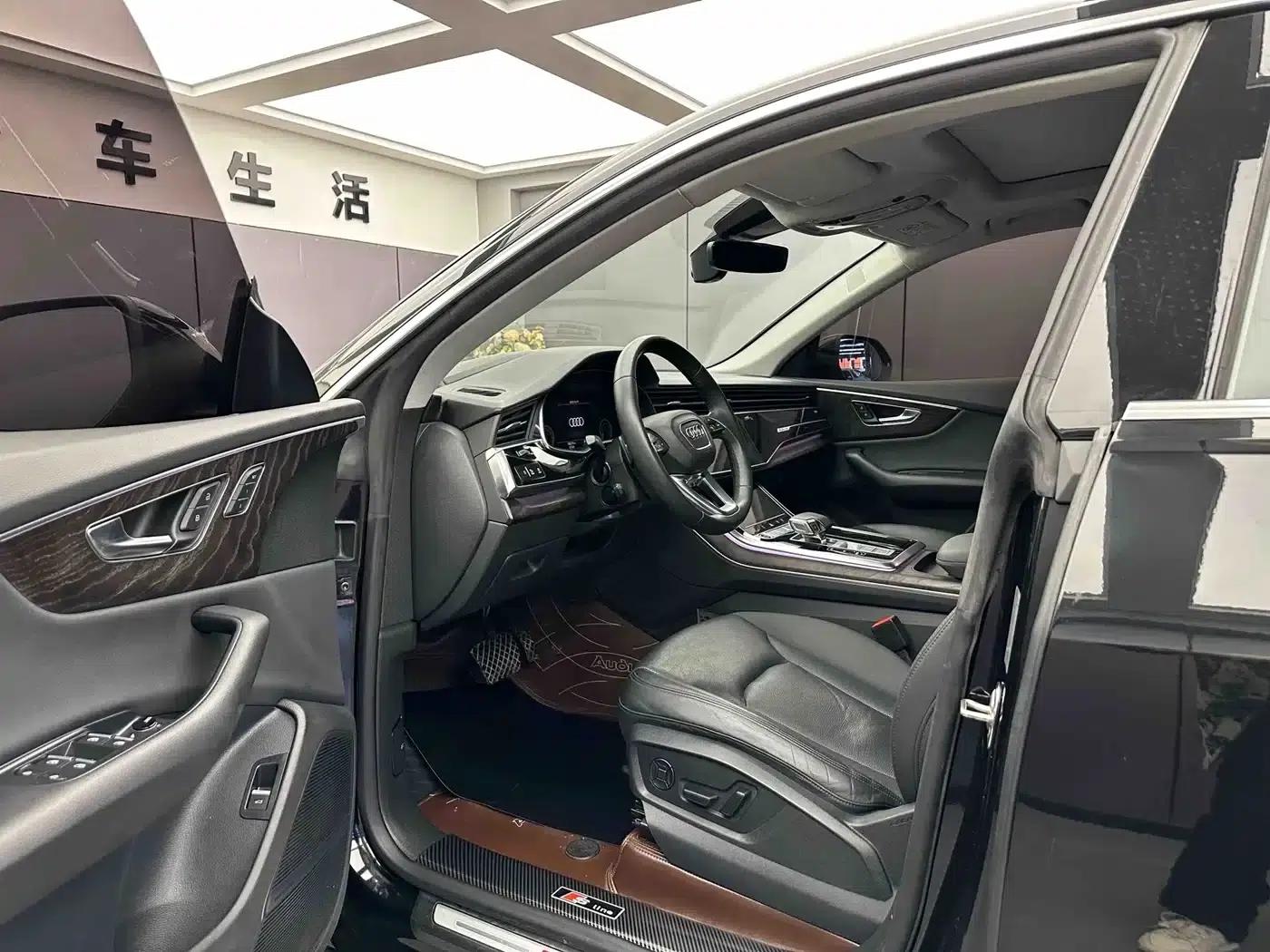 Audi Q8 2021 55 TFSI Luxury Dynamic — миниатюра 4