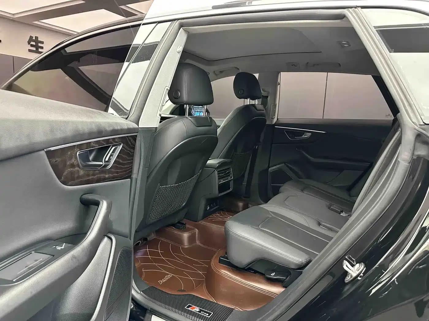 Audi Q8 2021 55 TFSI Luxury Dynamic — миниатюра 6