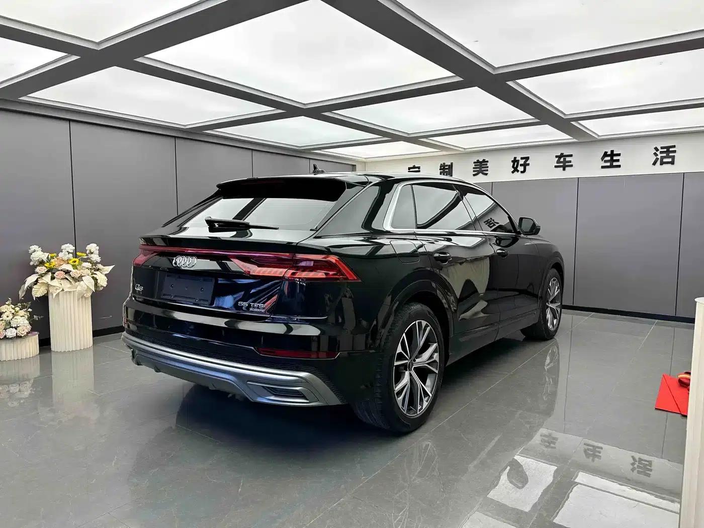 Audi Q8 2021 55 TFSI Luxury Dynamic — миниатюра 7