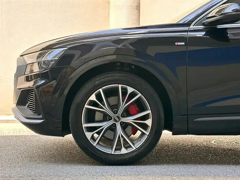 Audi Q8 2021 55 TFSI Premium Dynamic Edition — миниатюра 6