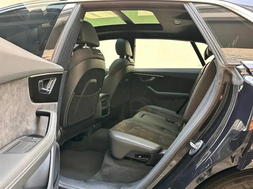 Audi Q8 2021 55 TFSI Premium Dynamic Edition — миниатюра 10
